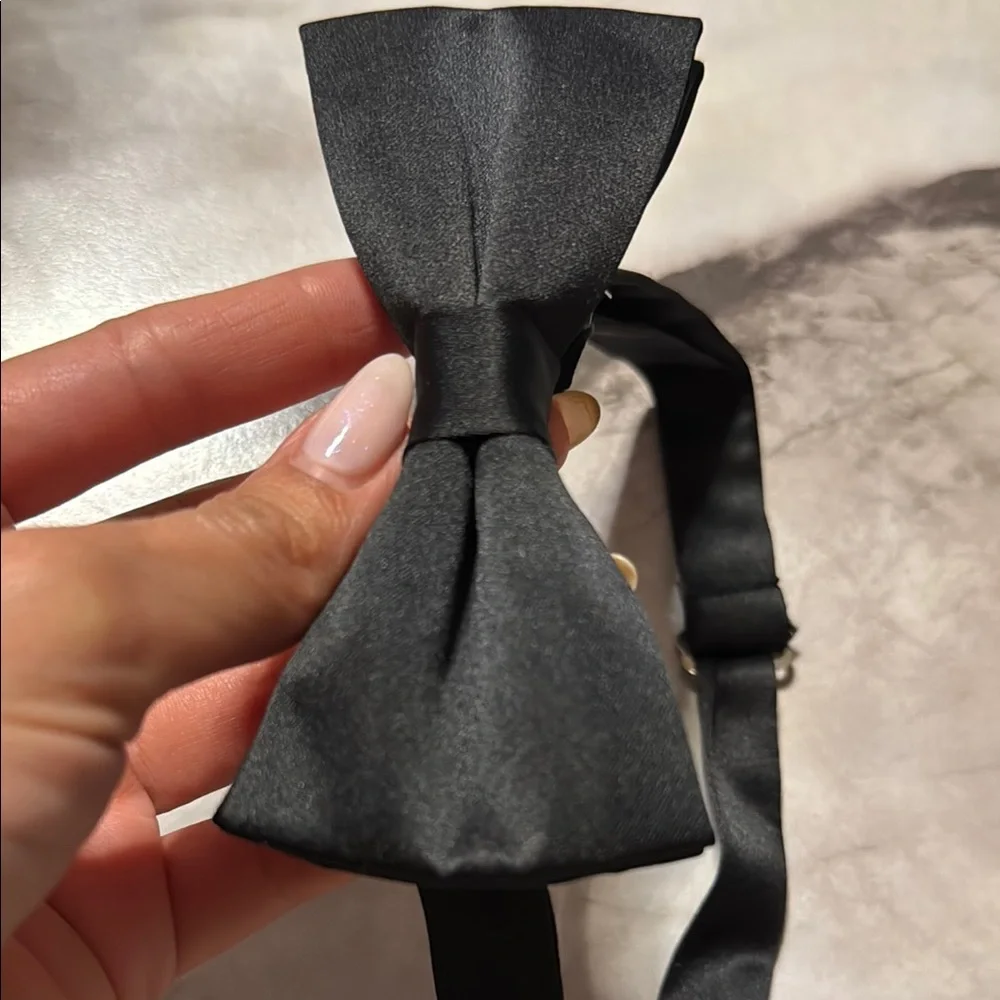 Elegant Black Satin Bow Tie adjustable
